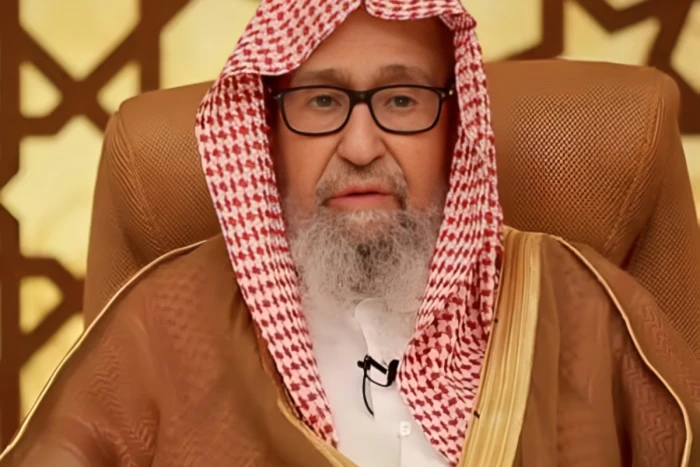 مفتي عام المملكة يوجه بيانا للمرابطين وقوات التحالف.. ويصف جماعة الحوثي ب " الضالة"