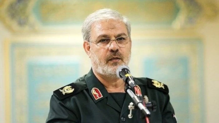 متحدث الحرس الثوري يعلن قنص غواصة أمريكية في هرمز ويصفها بالفريسة