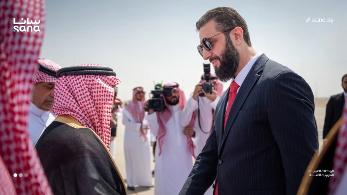 بالفيديو والصور.. لحظة وصول الرئيس السوري أحمد الشرع إلى الرياض في زيارة رسمية للقاء ولي العهد