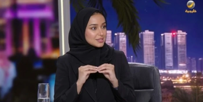هل يحق تصويرك في الأماكن العامة ونشر الفيديو دون إذنك؟.. بالفيديو: محامية تُجيب