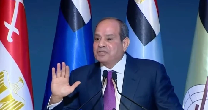 بالفيديو.. السيسي: ما قلتش أنا هخلصلكوا الحكاية.. قلت هنبدأ الساعة 5 الصبح صحيت أنا وما حدش صحي
