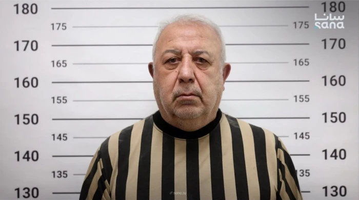 أول صورة لـ«معراج أورال» أحد أبرز المتهمين بارتكاب جرائم خلال حكم نظام الأسد البائد بعد القبض عليه