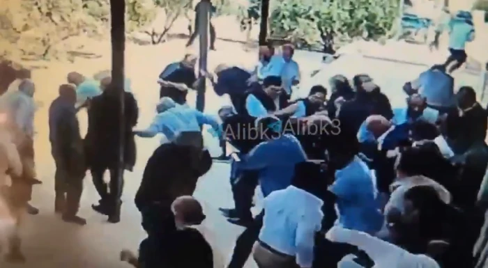 فيديو من زاوية جديدة لإطلاق ملثمين النار على كنيسة حمود في الأردن وسقوط قتلى وجرحى