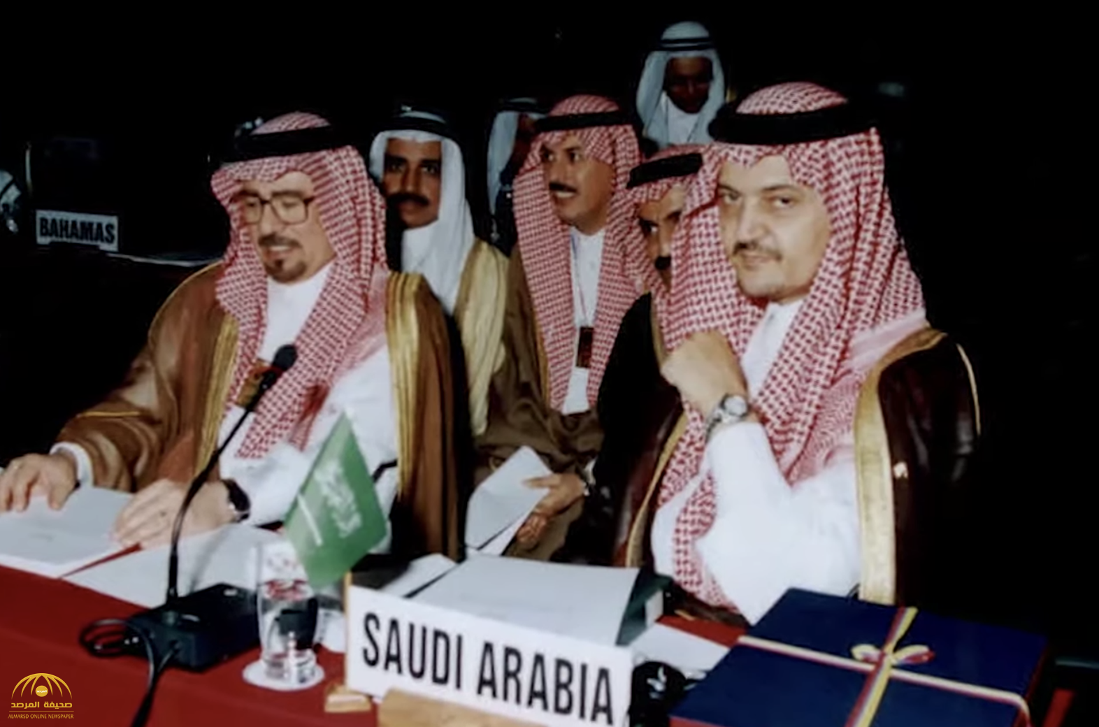 بالفيديو : سر بكاء الأمير  الراحل " سعود الفيصل"  في موسكو
