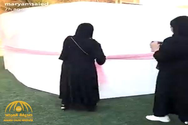 شاهد : مشهورة سناب "مريم سعيد" تحتفل بسيارتها الجديدة وتستعرض هدايا أخواتها لها