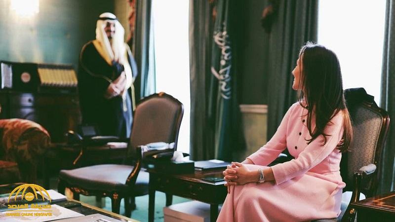 قصة صورة الأمير خالد بن بندر وزوجته الأميرة لوسي في سفارة المملكة ببريطانيا قصة صورة الأمير خالد بن بندر وزوجته الأميرة لوسي في سفارة المملكة ببريطانيا