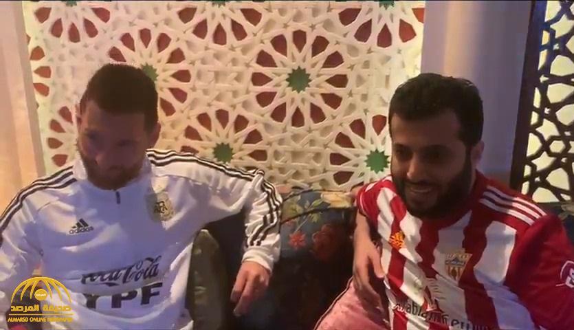 شاهد بالفيديو  : "تركي آل الشيخ" يتحدث الإنجليزية ويمازح "ميسي" ويعرض عليه هذه الصفقة
