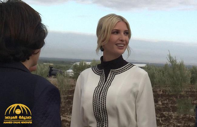 شاهد: صورة مثيرة لـ"إيفانكا ترامب" بصحبة إحدى المزارعات تثير ضجة بالمغرب