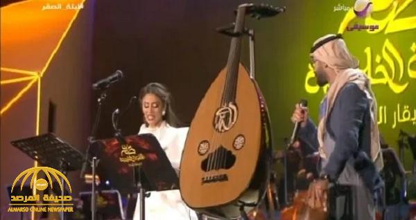 شاهد : المزاد العلني على عود “رابح صقر” في ليلة الصقر .. وبيعه بسعر قياسي