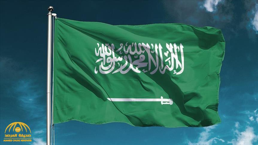 لماذا لم ينكس العلم السعودي حداداً على السلطان قابوس ؟ لماذا لم ينكس العلم السعودي حداداً على السلطان قابوس ؟