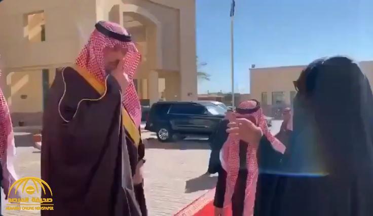 الأمير فيصل بن خالد يستمع لشكاوى مواطني الحدود الشمالية.. وما حكاية "أبشري على خشمي !"