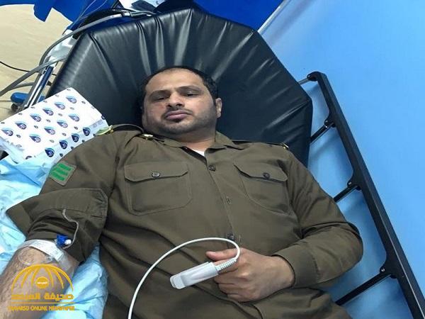 مواطن يقتحم مركز شرطة ويعتدي على رجل أمن  في بيشة!