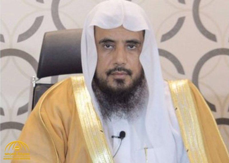 الخثلان يكشف الفرق بين قول المؤذن"صلوا في رحالكم" و"صلوا في بيوتكم" ! - فيديو