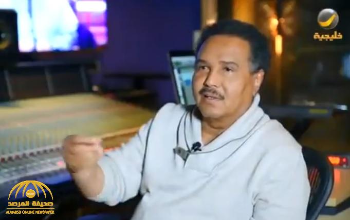 شاهد: محمد عبده يكشف كواليس أغنية "ليلة خميس".. وسر تعلقه بها بعدما سمعها لأول مرة من عمر كدرس