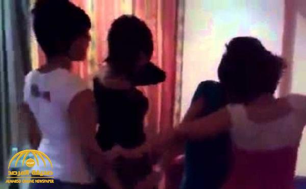 القبض على مشهور خليجي متابعيه بالملايين مع مشهورة سورية داخل شقة في "الداون تاون" بدبي .. ومفاجأة صادمة في التحقيقات !