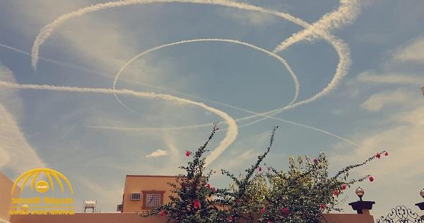 "الأرصاد" تكشف سبب تكون سحب غريبة في سماء نجران.. وتوضح حقيقة "الاستمطار الصناعي"