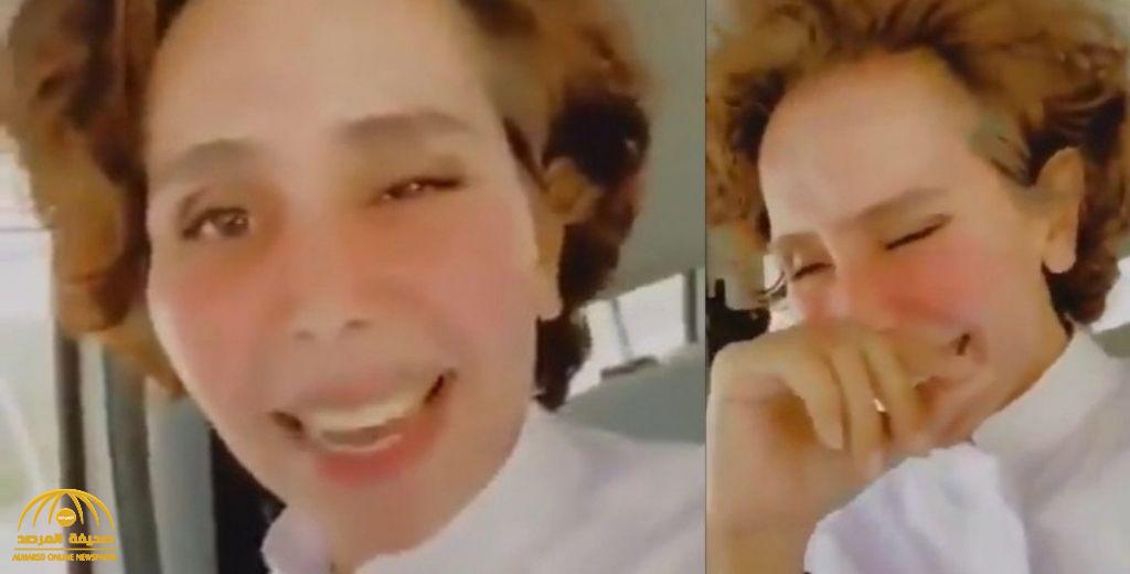 شاهد: فتاة كويتية متحولة جنسياً تبكي بسبب ما فعله الرجال بها داخل السجن!