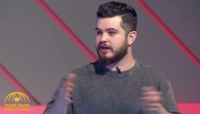 شاهد .. شاب أمريكي يتقن اللهجة السعودية : أحفظ السلام الملكي السعودي ولا أعرف الأمريكي .. وقريباً سأتزوج سعودية