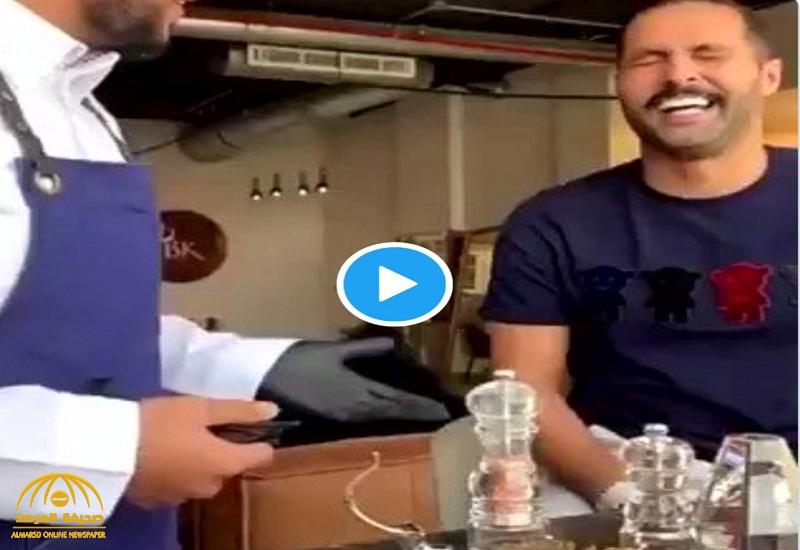 شاهد : الشيف بن قاسم يستضيف ياسر القحطاني .. والأخير يكشف سر ارتدائه الساعة بالمقلوب