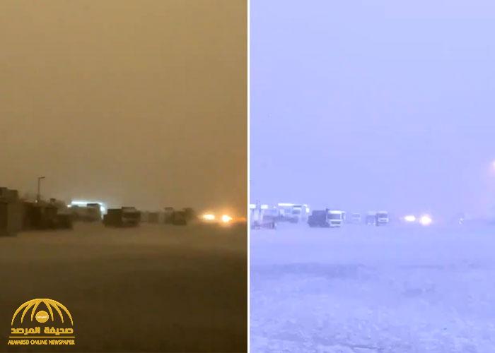 "صواعق وبروق وأمطار" عاصفة تضرب مكة.. شاهد لحظة فزع موثق الفيديو!