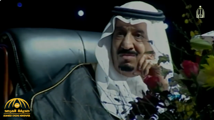 شاهد.. ردة فعل "الملك سلمان" أثناء سماعه قصة امرأة من الطائف ذهبت مشيًا لقصر المؤسس في مكة وصرخت "يا عبدالعزيز"
