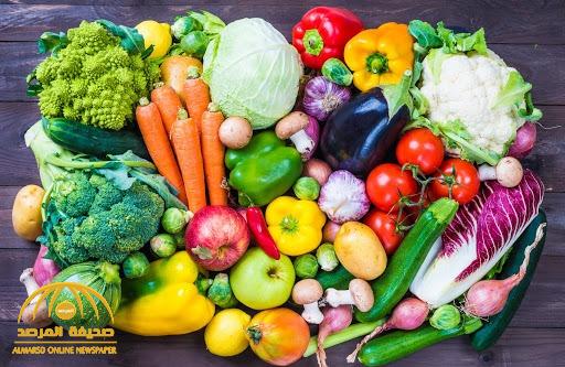 قائمة بالخضار والفواكه التي تحتوي على أكثر وأقل كمية من المبيدات الحشرية