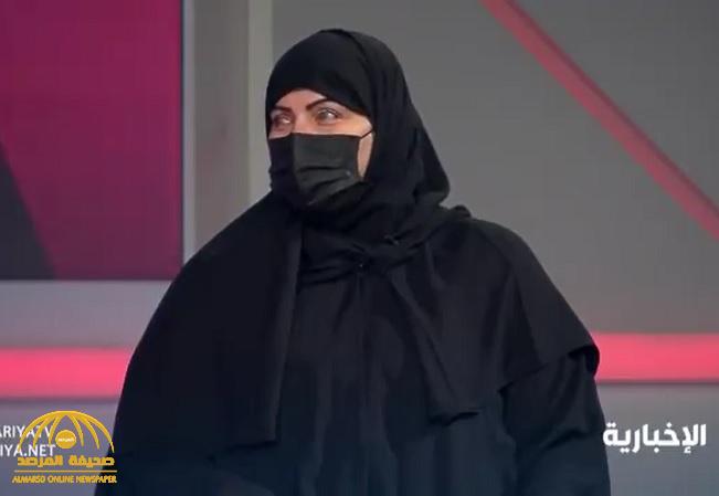 بالفيديو : مواطنة تستعيد بصرها بعد خمسة سنوات من فقدانه بسبب "حبيبات الفلاش" !