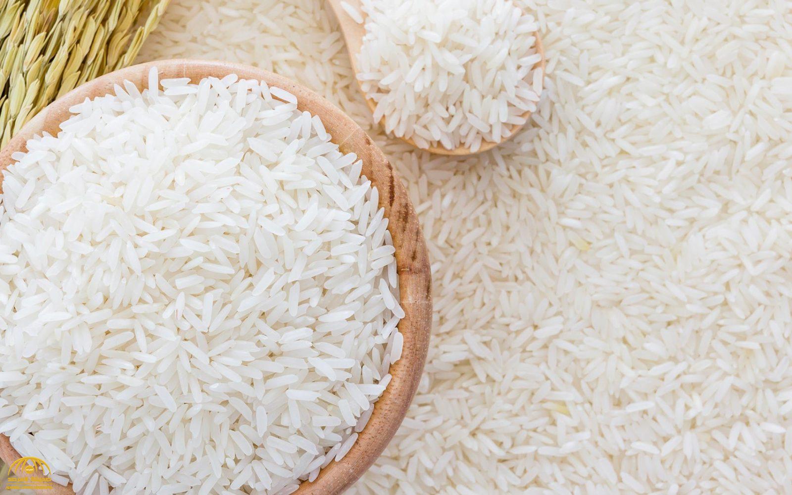 5 أخطاء شائعة يقع فيها الجميع أثناء طبخ الأرز 5 أخطاء شائعة يقع فيها الجميع أثناء طبخ الأرز
