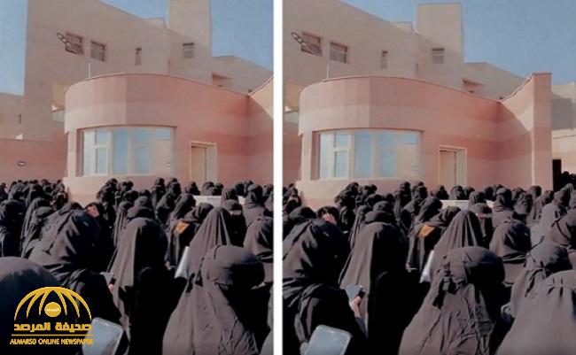 أول تعليق من جامعة القصيم بشأن فيديو تواجد عدد كبير من الطالبات أمام إحدى الكليات