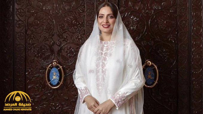 “شاهد” : هدية الفنانة أحلام لزوجة السلطان هيثم بن طارق في عيد ميلادها