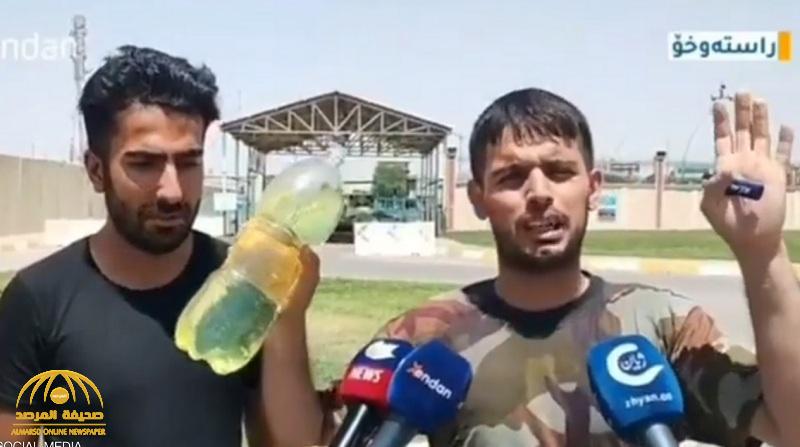 شاهد .. فيديو صادم لشاب إيراني يشعل النار في نفسه بسبب الأوضاع المعيشية