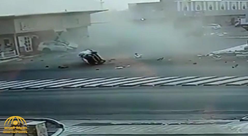 شاهد: لحظة تصادم مروع بين مركبتين في الدوادمي.. والكشف عن عدد الوفيات والمصابين!