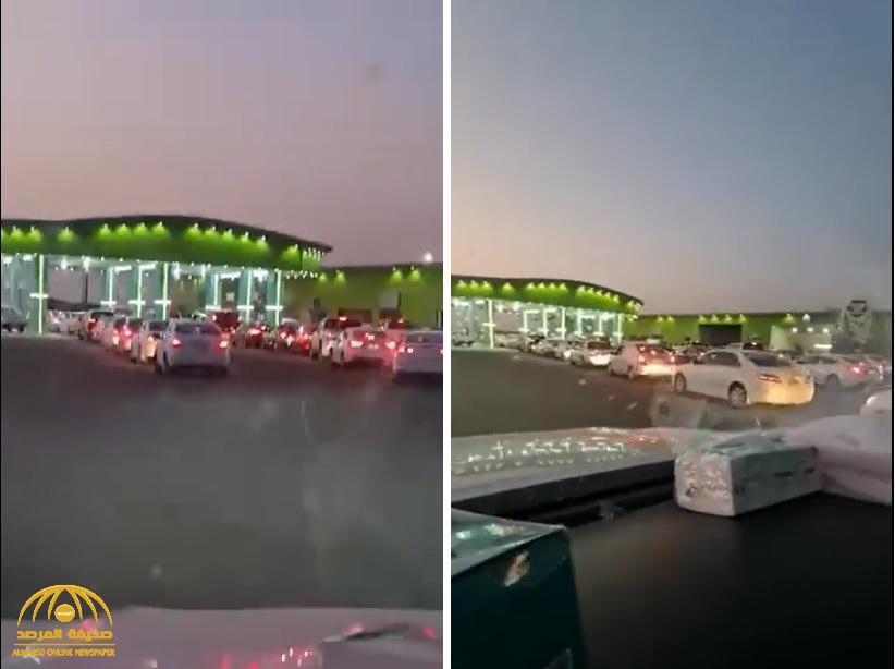 شاهد.. ازدحام السيارات أمام محطات الوقود في القصيم بسبب النقص المفاجئ في "البنزين"