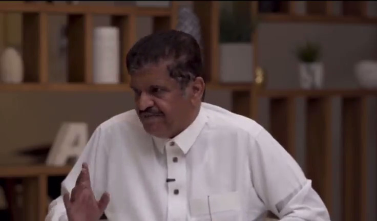 بالفيديو.. جستنيه يهاجم الإعلام النصراوي : "أسطورة في الكذب ويحاولون إلصاق هذه التهمة بي!"