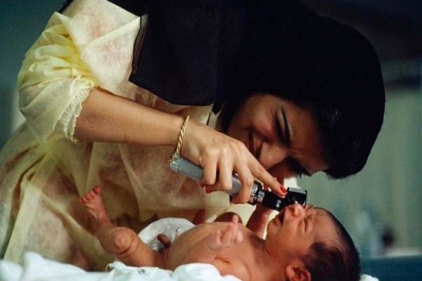 طبيبة سعودية تروي قصة ظهورها في مجلة أمريكية قبل 34 عاماً