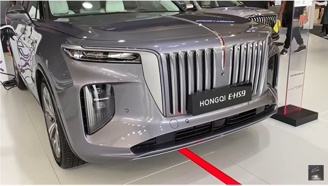 شاهد: وصول جيب "رولز رويس الصينية" إلى السعودية .. تعرف على مواصفاتها