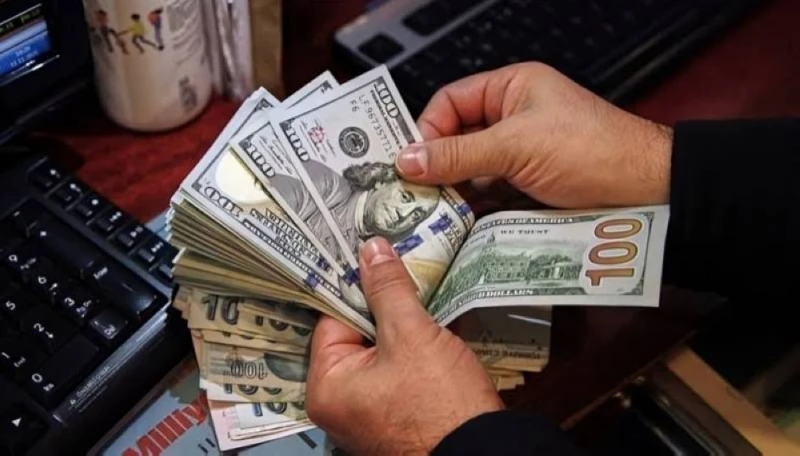 ارتفاع مفاجئ للدولار أمام الجنيه في مصر.. والكشف عن سعره!