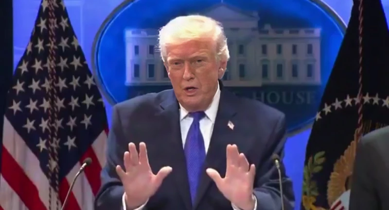 بالفيديو.. مراسل ل "ترامب": "هل سنعيد الأموال الذي أخذناها من التعريفات الجمركية؟"... والرئيس الأمريكي يرد