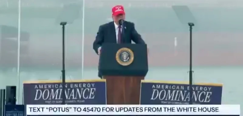 بالفيديو ..ترامب : نحن أمام قرار كبير للغاية وصعب بشأن دولة تمارس بتر أرجل وأذرع الناس منذ 47 عاما