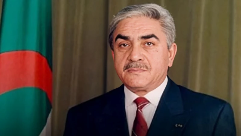 وفاة الرئيس الجزائري الأسبق "اليامين زروال" بعد صراع مع المرض