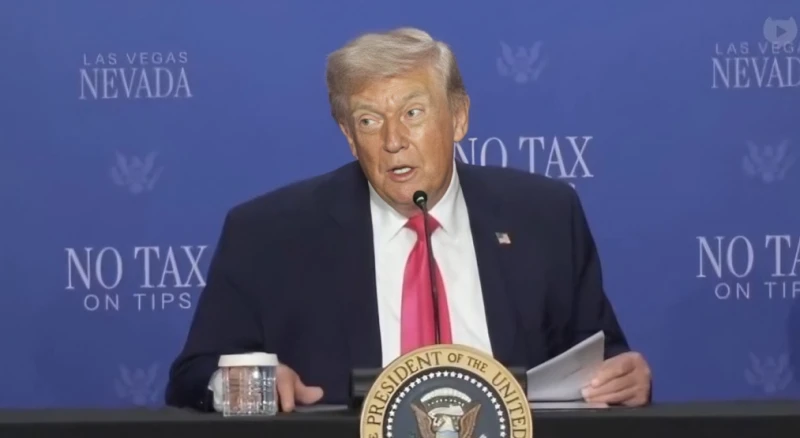 "نواجه مقاتلين أشداء".. بالفيديو: ترامب يكشف آخر إحصائية لعدد السفن الإيرانية التي أغرقتها أمريكا.. ويعلن موعد "الحسم العسكري"!